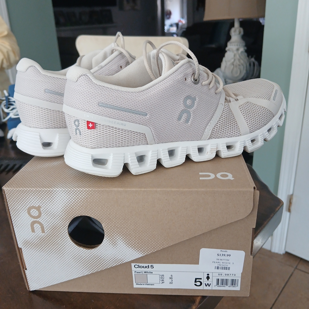 ON Women's Cloud 5 Athletic Shoes - Pearl White